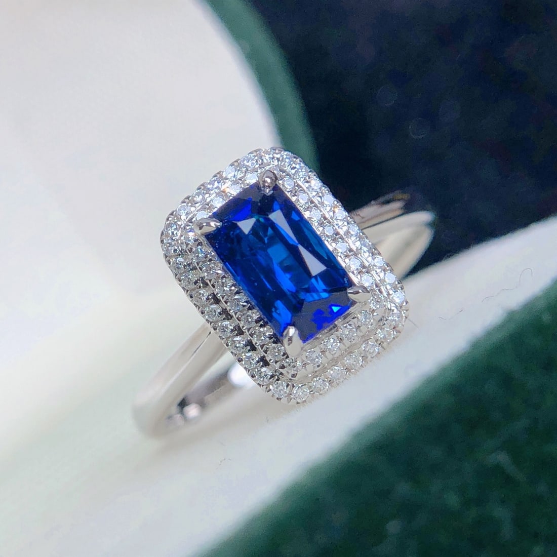 14k Gold 1.21 Ctw Natural Sapphire & Diamond Ring - 4