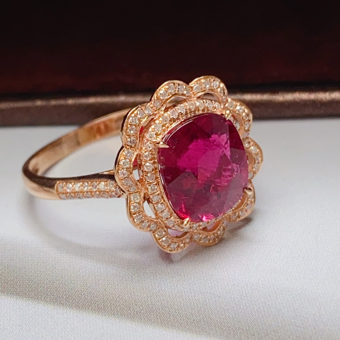14k Gold 3.10 Ct Natural Tourmaline & Diamond Ring - 2
