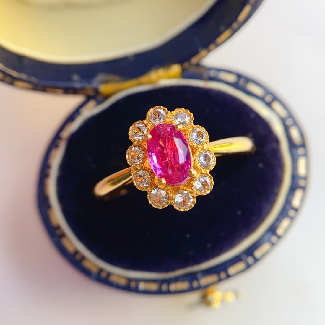 14k Gold 0.75 Ct Natural Ruby & Sapphire Ring: Ref:231108393 // gold content:14k gold // ring size:7. 25us // // main gemstone:ruby // shape:oval // carat weight:0. 75ct // color:red // treatment:natural // // adjacent gemstone 2 : sapphire //