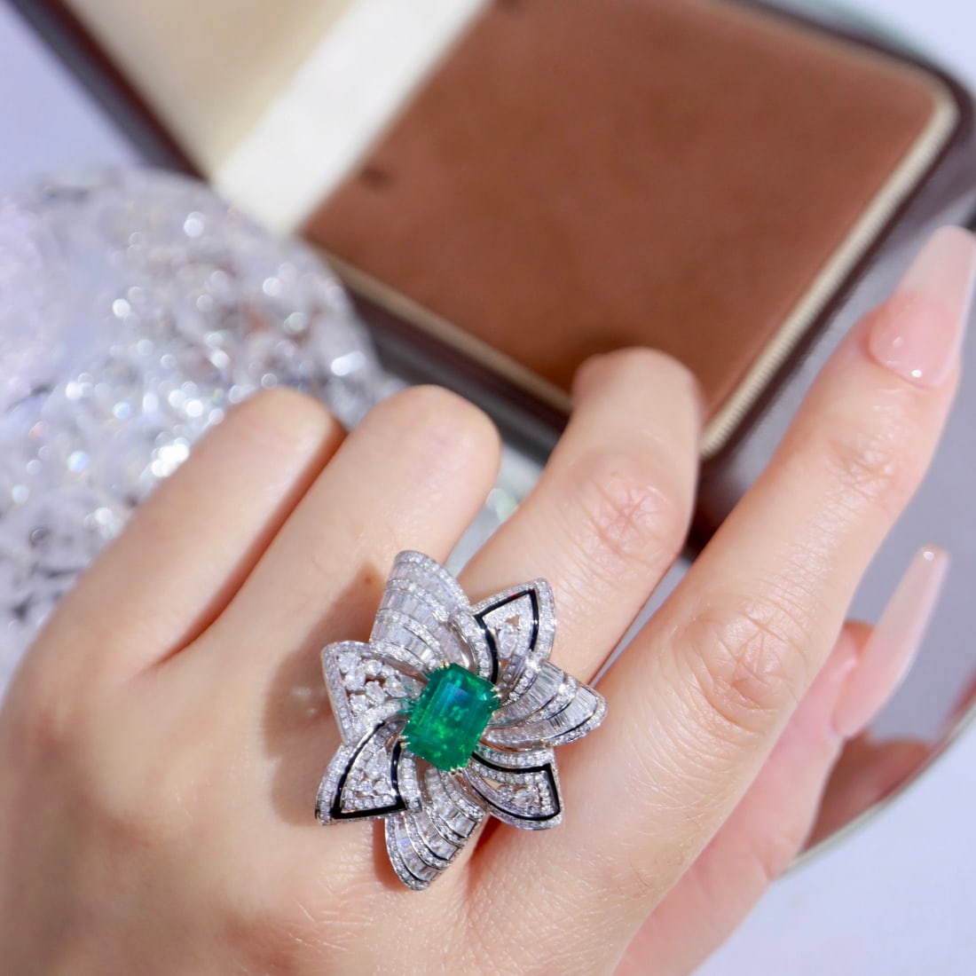 14k Gold 4.59 Ctw Vivid Green Natural Emerald & Diamond Ring/pendant( Without Chain ) - 4