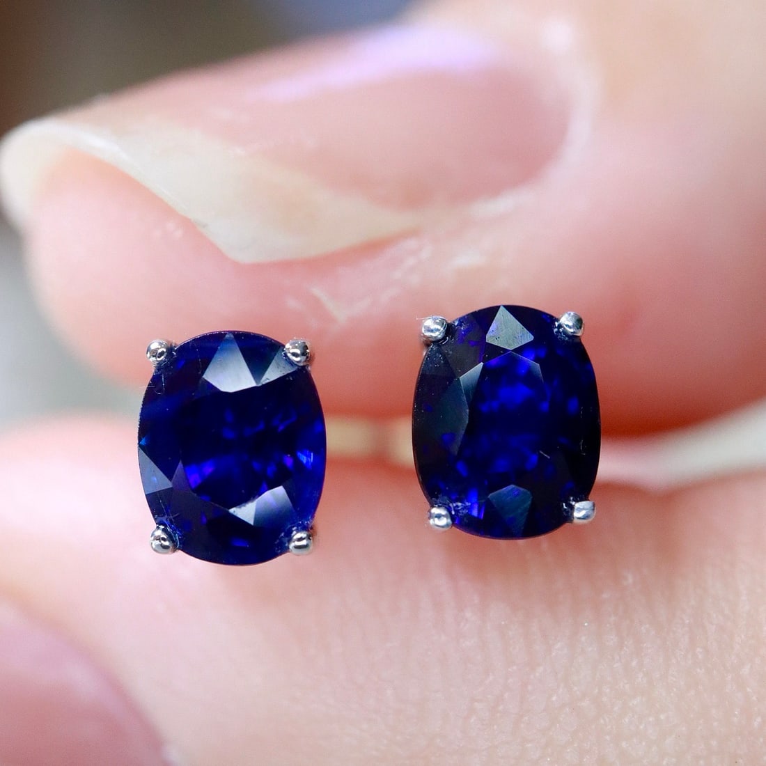 14k Gold 1.25 Ct Natural Sapphire Earrings - 5