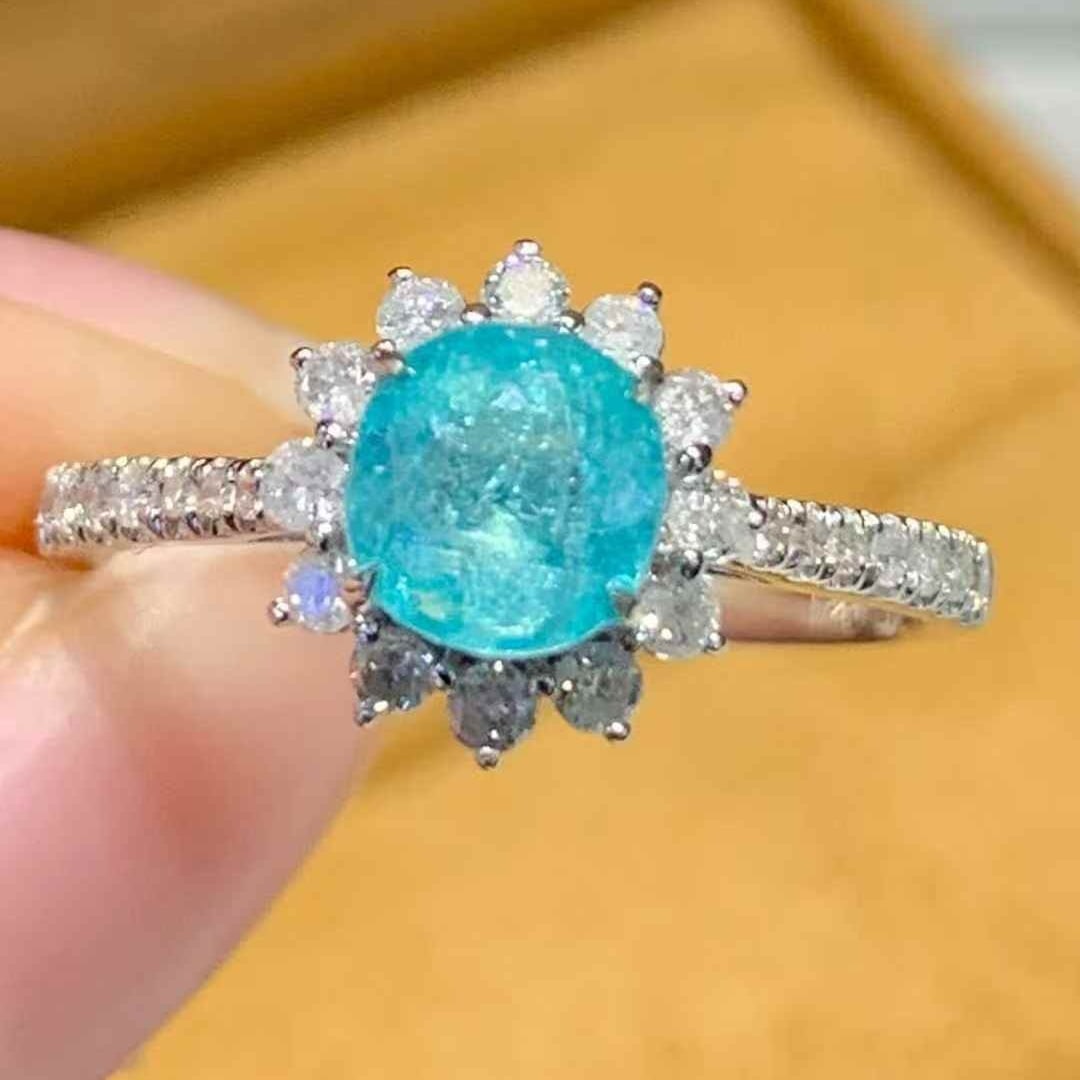 14k Gold 1.02 Ct Natural Paraiba Tourmaline & Diamond Ring: Ref:231111094 // gold content:14k gold // ring size:7. 25us // // main gemstone:paraiba tourmaline // shape:oval // carat weight:1. 02ct // color:blue // treatment:natural // // adjacent gemstone 2 :