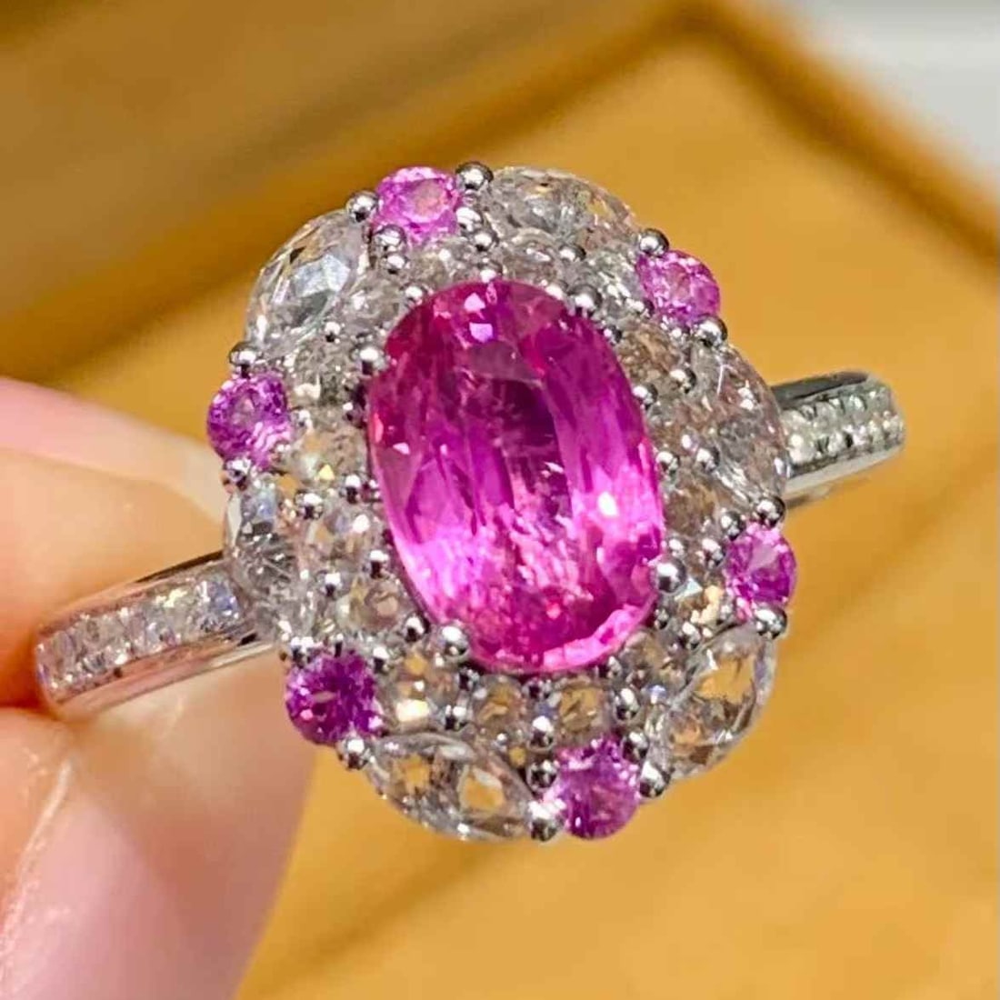 14k Gold 1.22 Ct Natural Sapphire & Diamond Ring: Ref:231111110 // gold content:14k gold // ring size:7. 25us // // main gemstone:sapphire // shape:oval // carat weight:1. 22ct // color:pink // treatment:natural // // adjacent gemstone 2 : diamond
