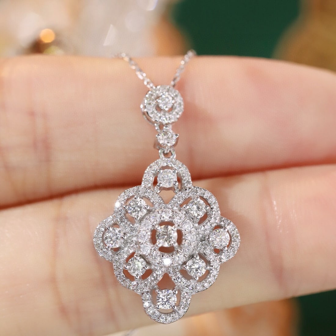 14k Gold 0.85 Ct Natural H Diamond Necklace - 4