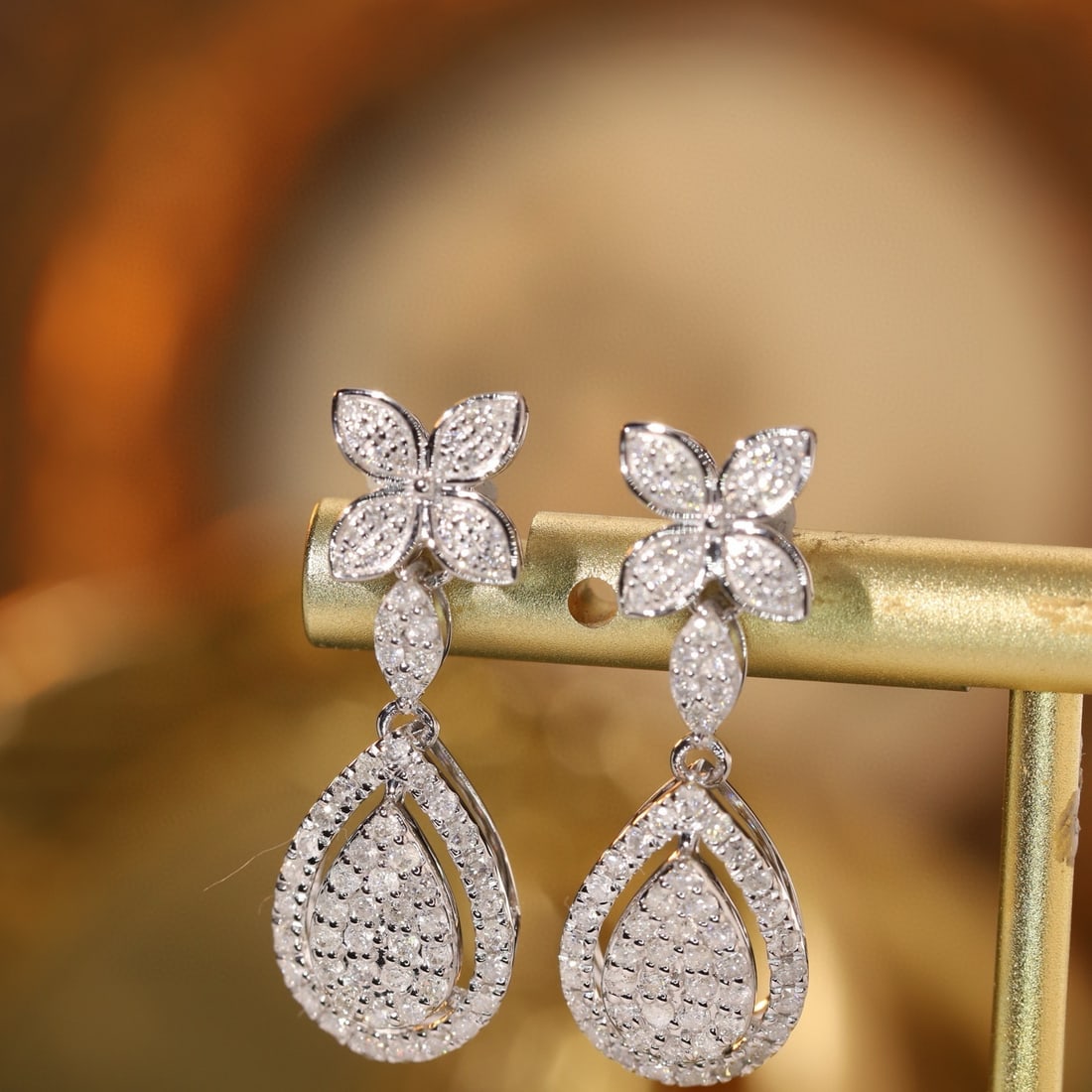14k Gold 1.2 Ct Natural H Diamond Earrings - 6
