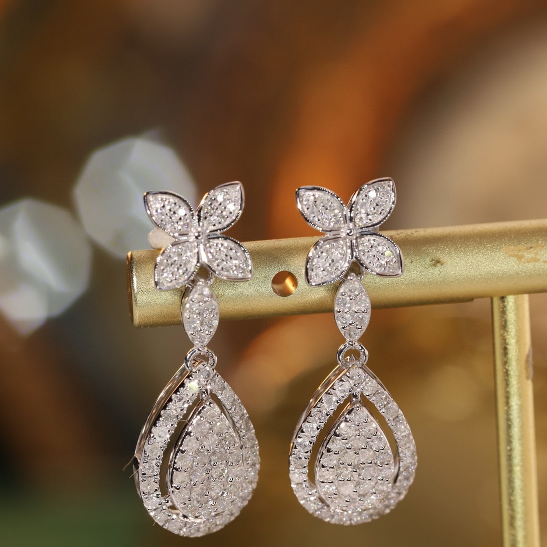 14k Gold 1.2 Ct Natural H Diamond Earrings - 8