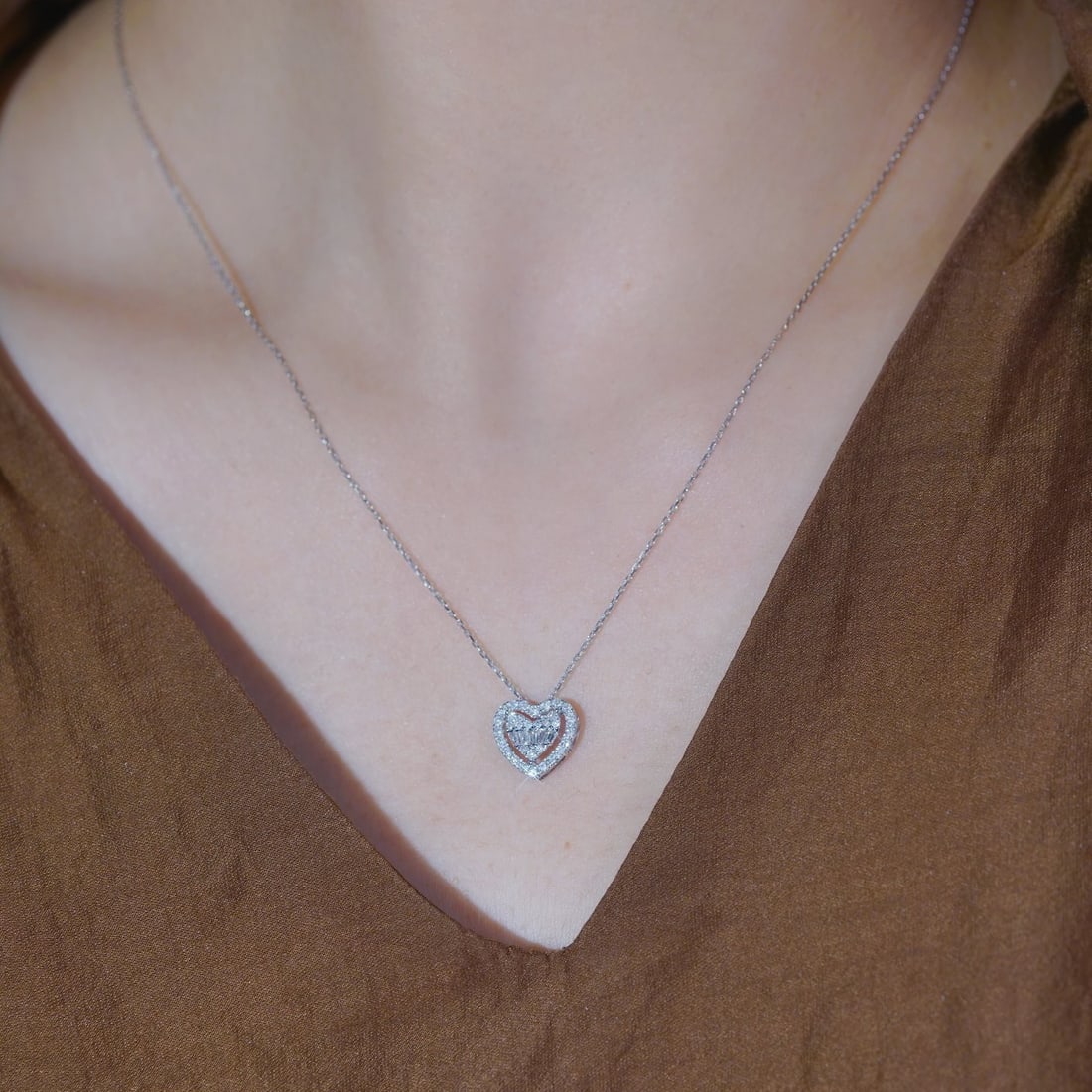 14k Gold 0.35 Ct Natural H Diamond Necklace - 2