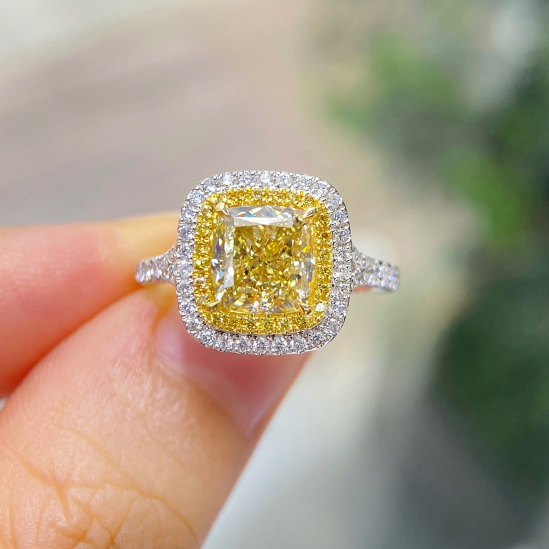 14k Gold 2.45 Ctw Natural Yellow Diamond & Diamond Ring: Ref:231112144 // gold content:14k gold // ring size:7. 25us // // main gemstone:yellow diamond // shape:cushion // carat weight:2. 01ct // color:yellow // treatment:natural // // adjacent gemstone 2
