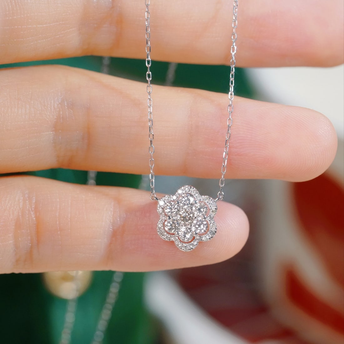 14k Gold 0.58 Ct Natural H Diamond Necklace - 3