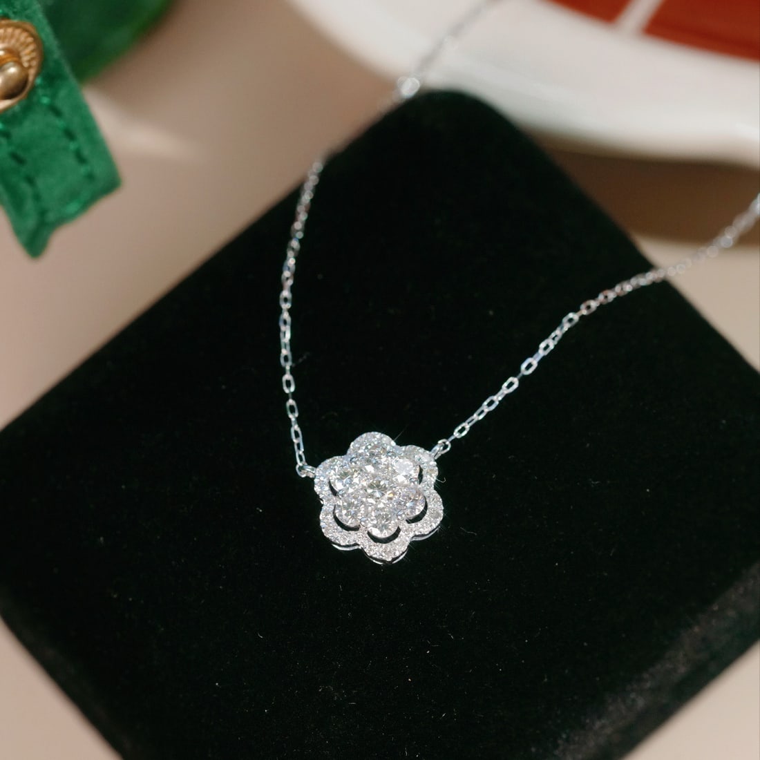 14k Gold 0.58 Ct Natural H Diamond Necklace - 6