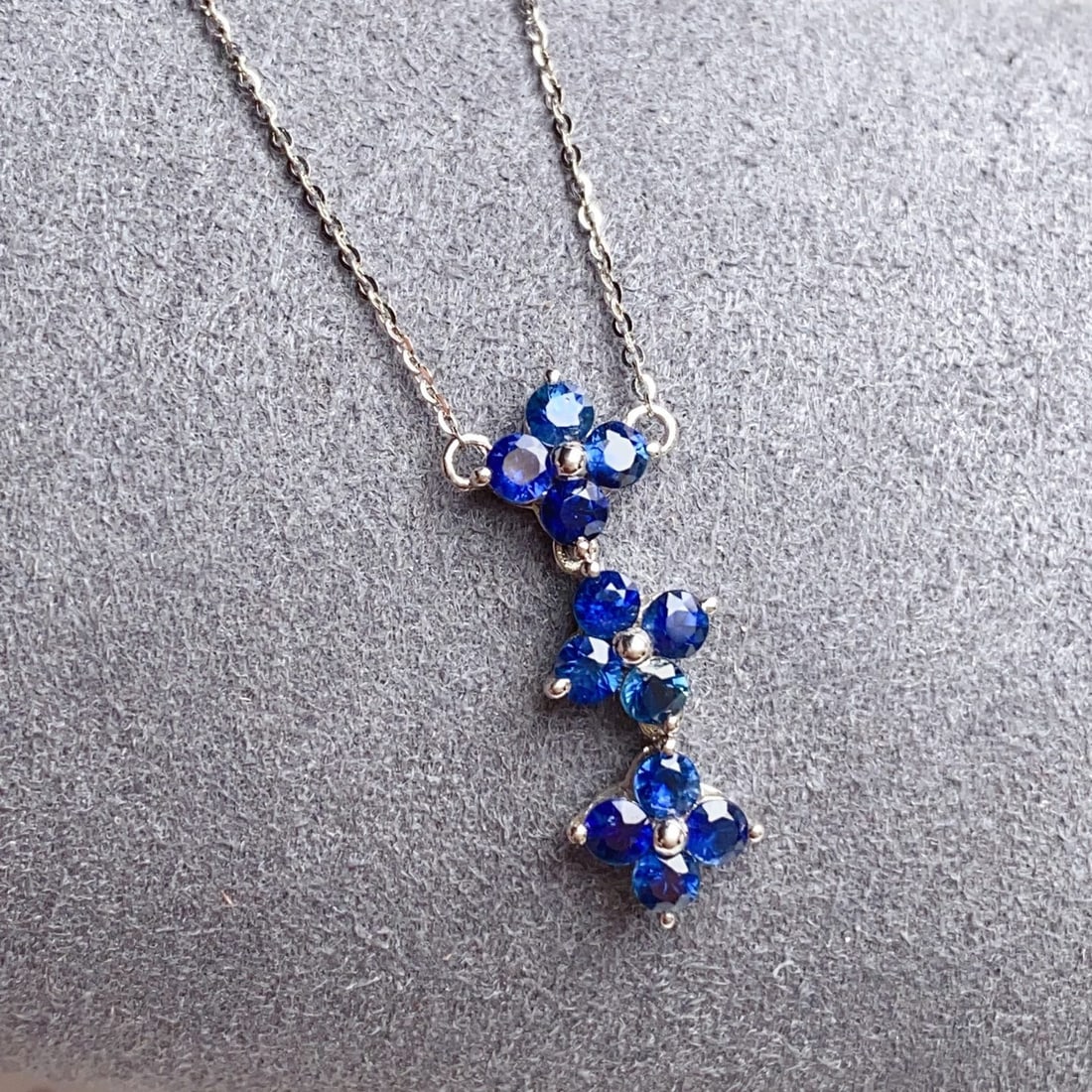 14k Gold 1.20 Ct Natural Sapphire Necklace - 5