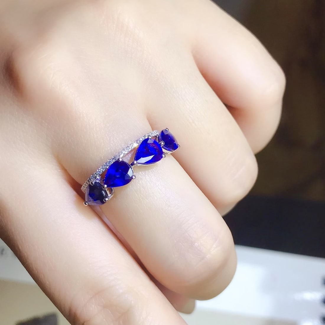 14k Gold 2.7 Ct Vivid Blue Natural Sapphire & Diamond Ring - 4