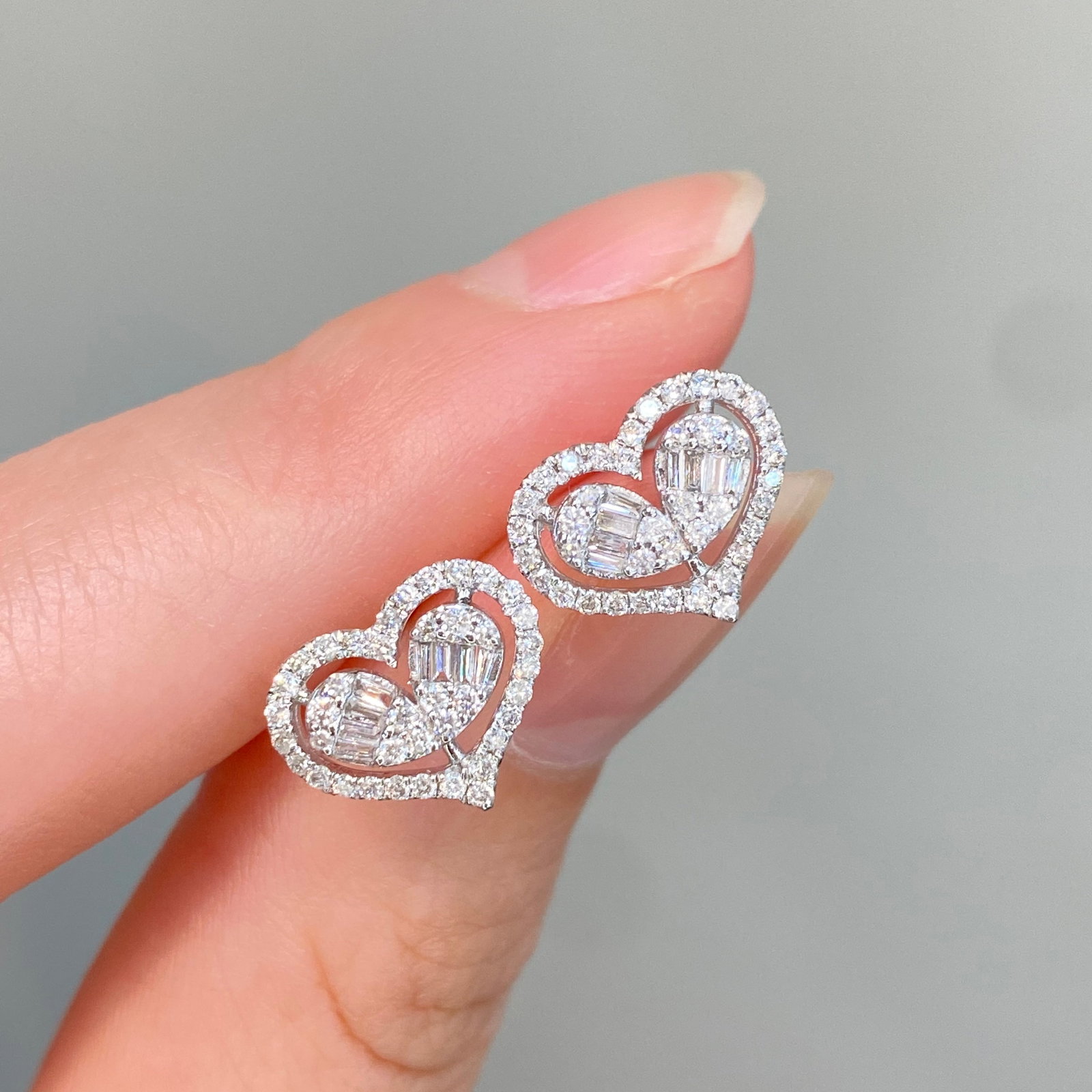 14k Gold 0.5 Ct Natural H Diamond Earrings - 2