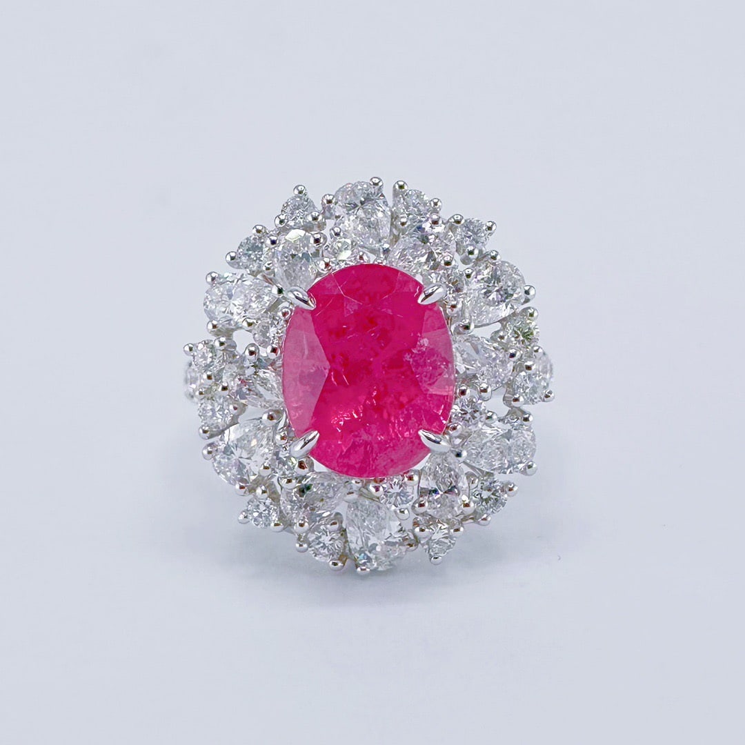 14k Gold 5.26 Ctw Natural Spinel & Diamond Ring/pendant( Without Chain ): Ref:231112257 // gold content:14k gold // ring size:7. 25us // // main gemstone:spinel // shape:oval // carat weight:3. 33ct // color:pink // treatment:natural // // adjacent gemstone 2 : diamond //