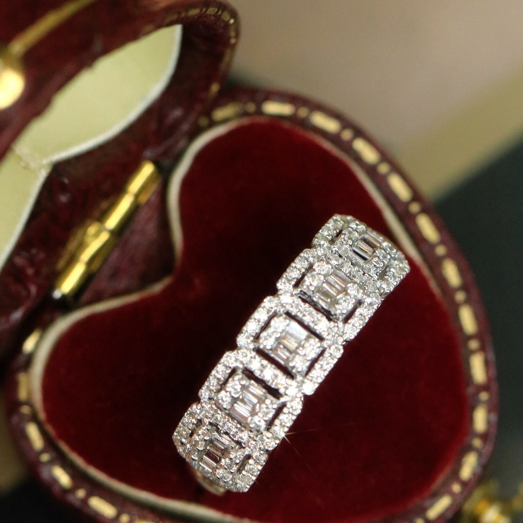 14k Gold 0.32 Ct Natural H Diamond Ring - 3