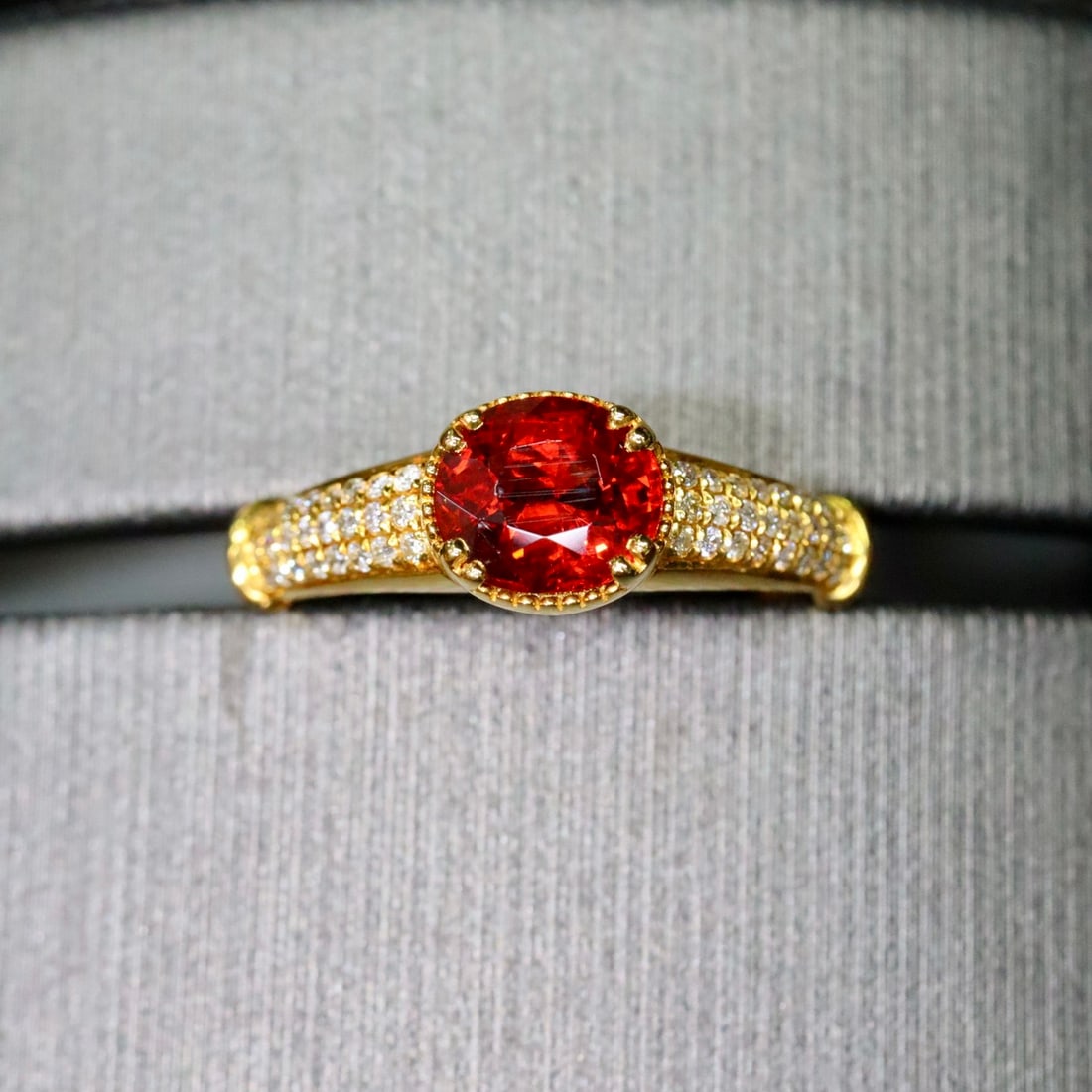 14k Gold 1.59 Ctw Natural Spessartine & Diamond Ring: Ref:231112293 // gold content:14k gold // ring size:7. 25us // // main gemstone:spessartine // shape:oval // carat weight:1. 4ct // color:orange // treatment:natural // // adjacent gemstone 2 :