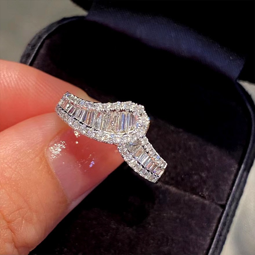 14k Gold 0.6 Ct Natural H Diamond Ring - 3