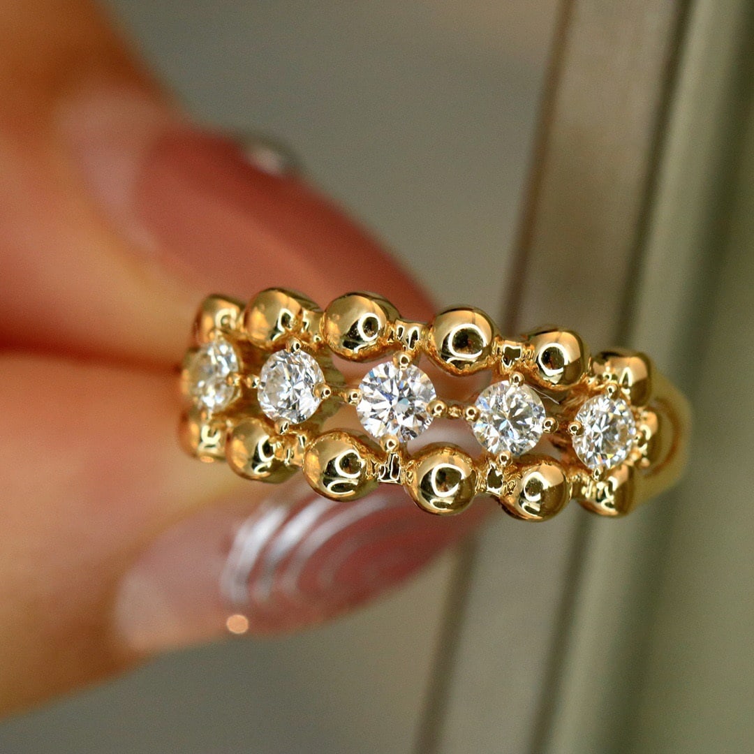 14k Gold 0.46 Ct Natural H Diamond Ring: Ref:231112315 // gold content:14k gold // ring size:7. 25us // // main gemstone:diamond // shape:round // carat weight:0. 46ct // clarity grade:vs-si // color:h // treatment:natural // cut grade:g //