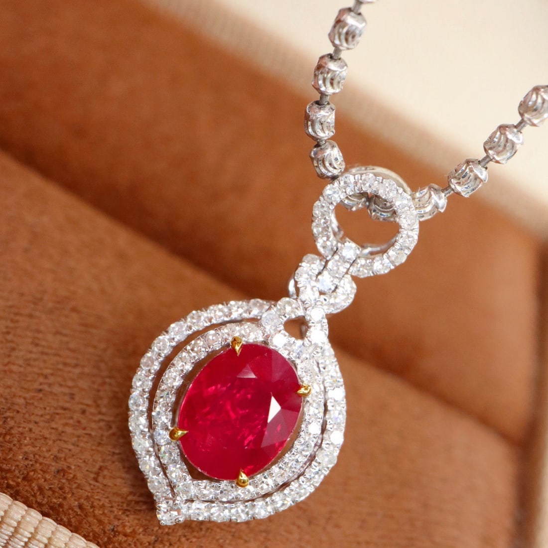 14k Gold 1.42 Ctw Natural Ruby & Diamond Pendant( Without Chain ): Ref:231112328 // gold content:14k gold // main gemstone:ruby // shape:oval // carat weight:1. 13ct // color:red // treatment:natural // // adjacent gemstone 2 : diamond // shape:round // carat