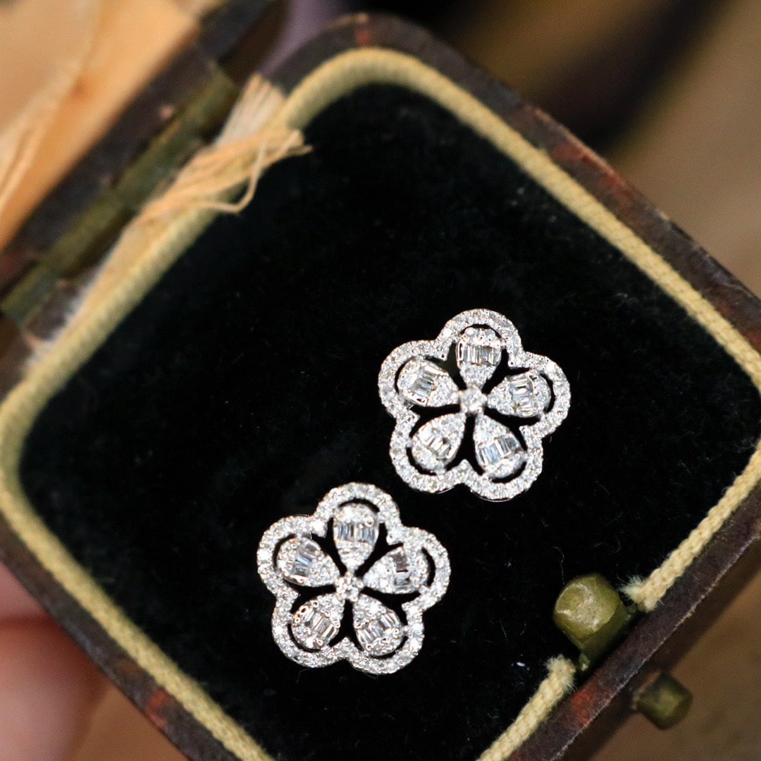 14k Gold 0.32 Ct Natural H Diamond Earrings - 7