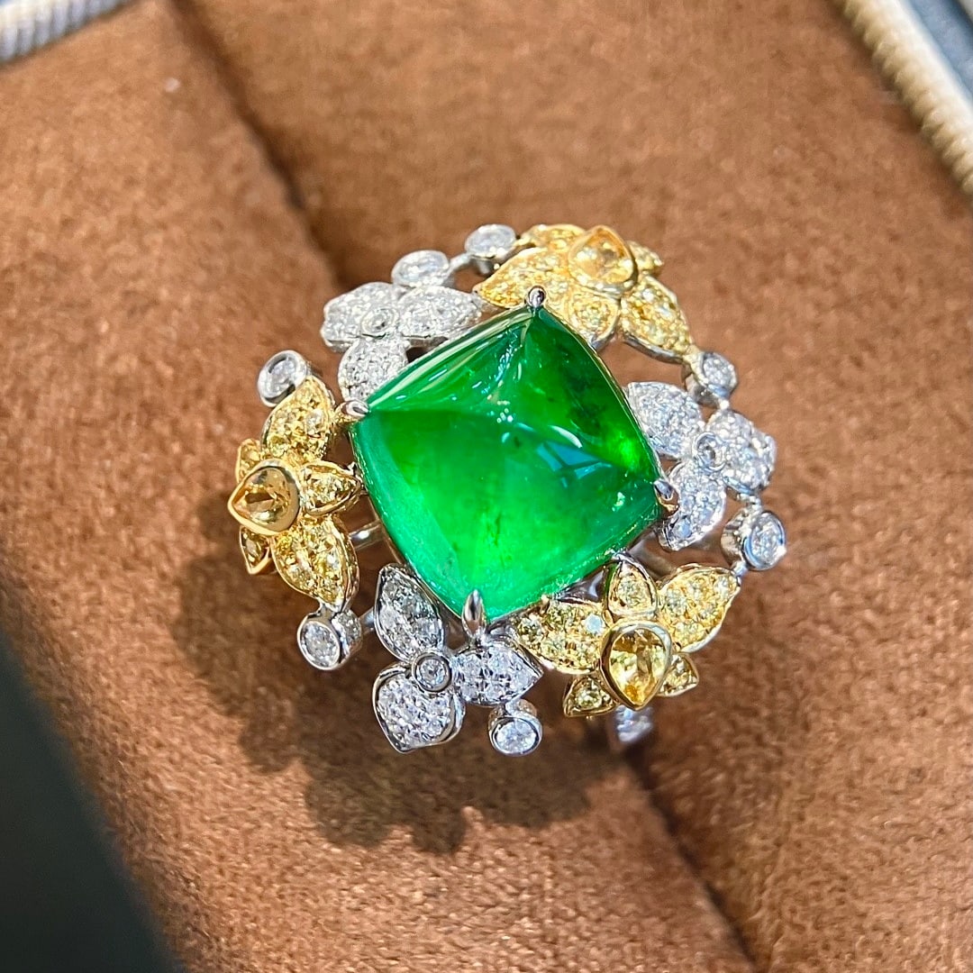 14k Gold 6.65 Ctw Vivid Green Natural Emerald & Diamond Ring - 3