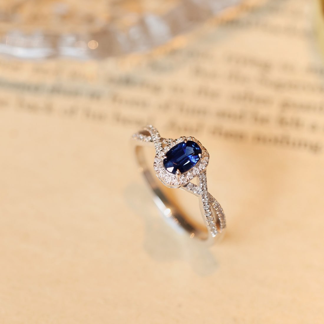 14k Gold 0.87 Ctw Natural Sapphire & Diamond Ring - 4