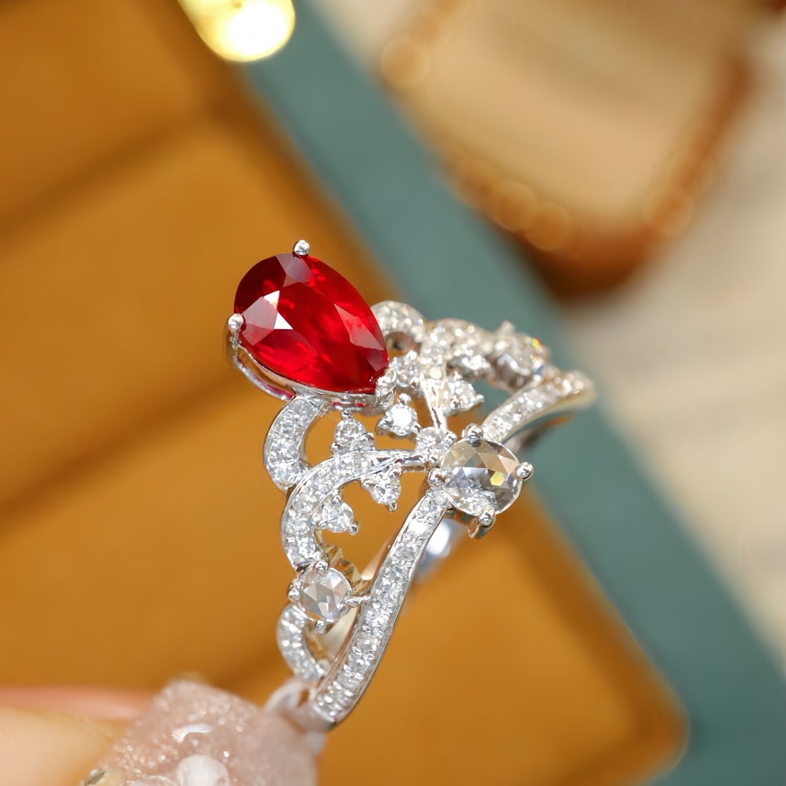 14k Gold 1.40 Ctw Natural Ruby & Diamond Ring - 3