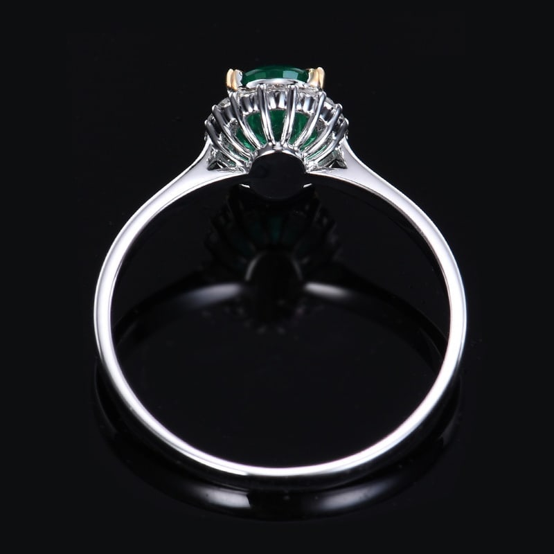 14k Gold 0.92 Ctw Vivid Green Natural Emerald & Diamond Ring - 5