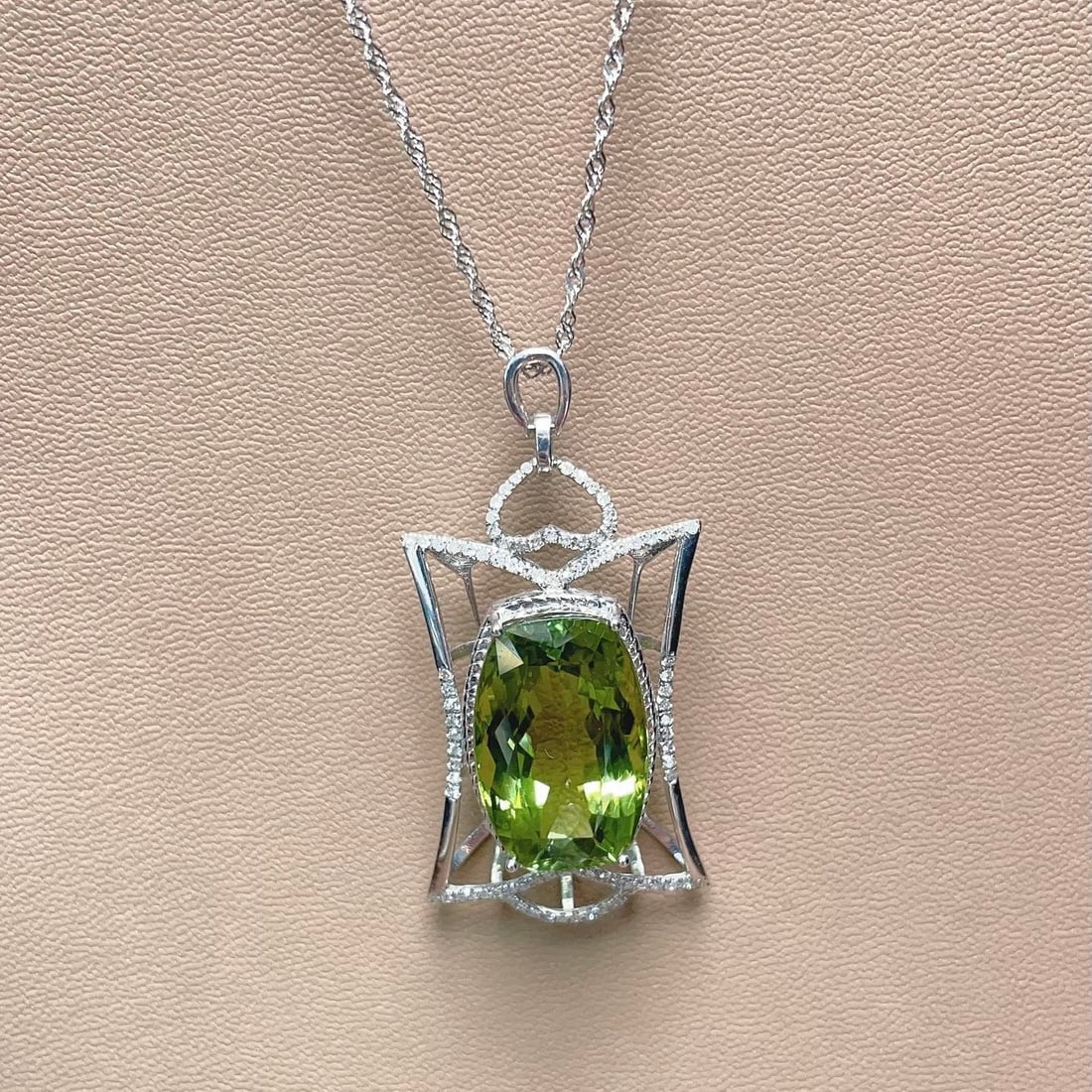 14k Gold 16.65 Ct Natural Tourmaline & Diamond Pendant( Without Chain ) - 4
