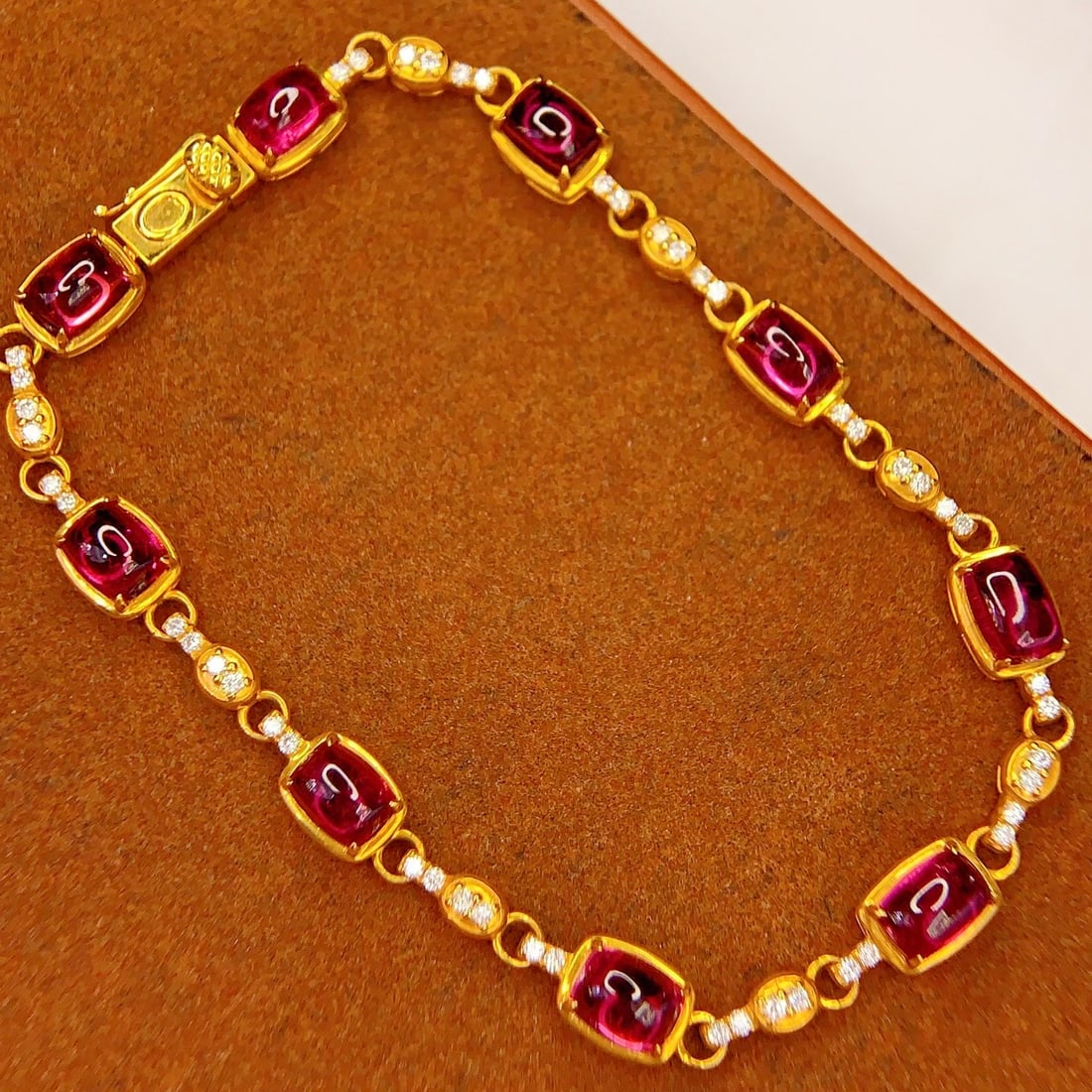 14k Gold 9.22 Ct Natural Tourmaline & Diamond Bracelet - 6