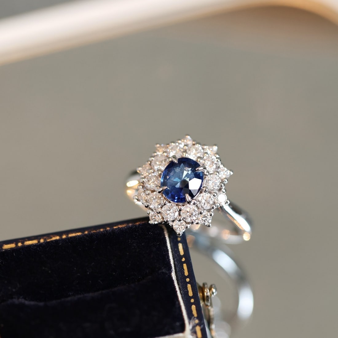 14k Gold 2.02 Ctw Natural Sapphire & Diamond Ring - 4