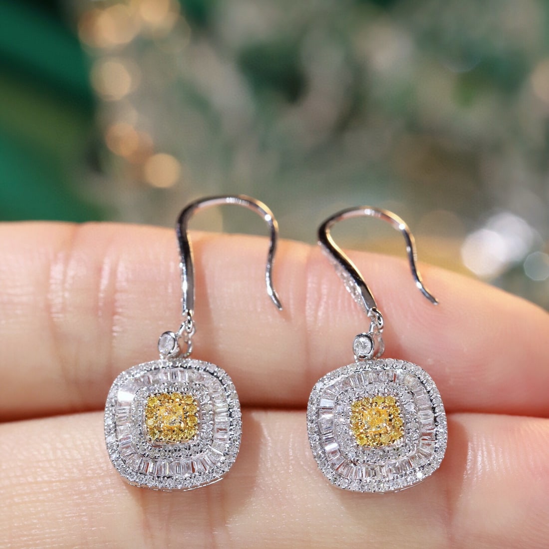 14k Gold 1 Ct Natural Color Diamond Earrings - 7