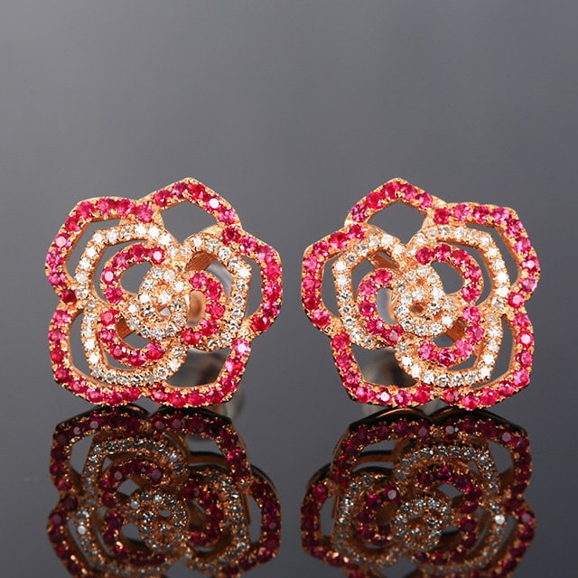 14k Gold 0.62 Ctw Natural Ruby & Diamond Earrings: Ref:231109151 // gold content:14k gold // main gemstone:ruby // shape:round // carat weight:0. 36ct // color:red // treatment:natural // cut grade:g // // adjacent gemstone 2 : diamond // number of