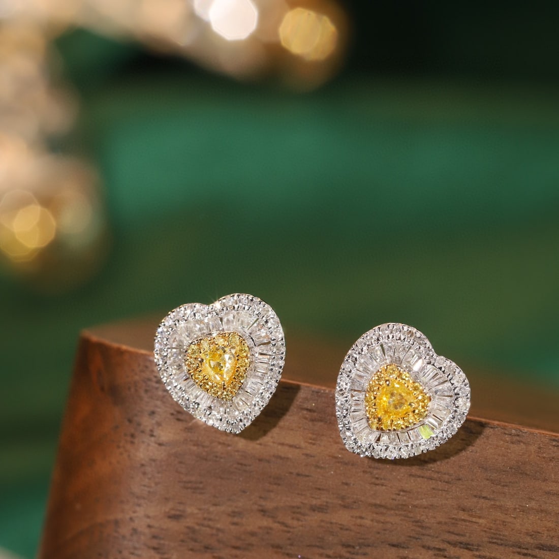 14k Gold 0.50 Ct Natural Color Diamond Earrings - 2