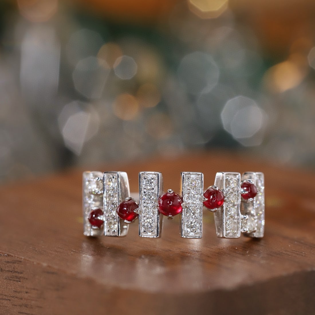 14k Gold 0.75 Ctw Natural Ruby & Diamond Ring: Ref:231109163 // gold content:14k gold // ring size:7. 25us // // main gemstone:ruby // shape:round // carat weight:0. 42ct // color:red // treatment:natural // cut grade:g // // adjacent gemstone 2