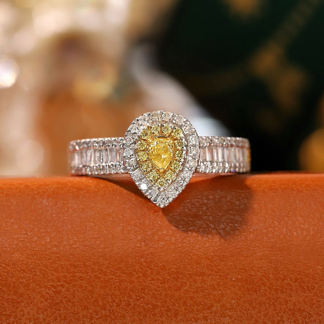 14k Gold 0.50 Ctw Natural Yellow Diamond & Diamond Ring: Ref:231109198 // gold content:14k gold // ring size:7. 25us // // main gemstone:yellow diamond // shape:pear // carat weight:0. 08ct // color:yellow // treatment:natural // // adjacent gemstone 2 :