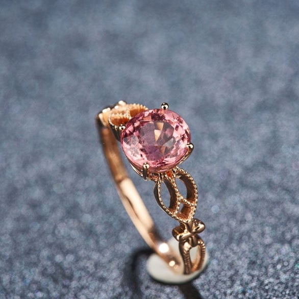 14k Gold 1.68 Ct Natural Tourmaline Ring: Ref:231109214 // gold content:14k gold // ring size:7. 25us // // main gemstone:tourmaline // shape:oval // carat weight:1. 68ct // color:red // treatment:natural // High Estimate: 3100 Low Estimate: 