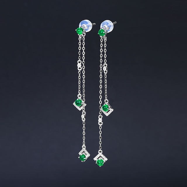 14k Gold 0.90 Ctw Vivid Green Natural Emerald & Diamond Earrings: Ref:231109224 // gold content:14k gold // main gemstone:emerald // shape:round // carat weight:0. 78ct // color:vivid green // treatment:natural // cut grade:g // // adjacent gemstone 2 : diamond // n