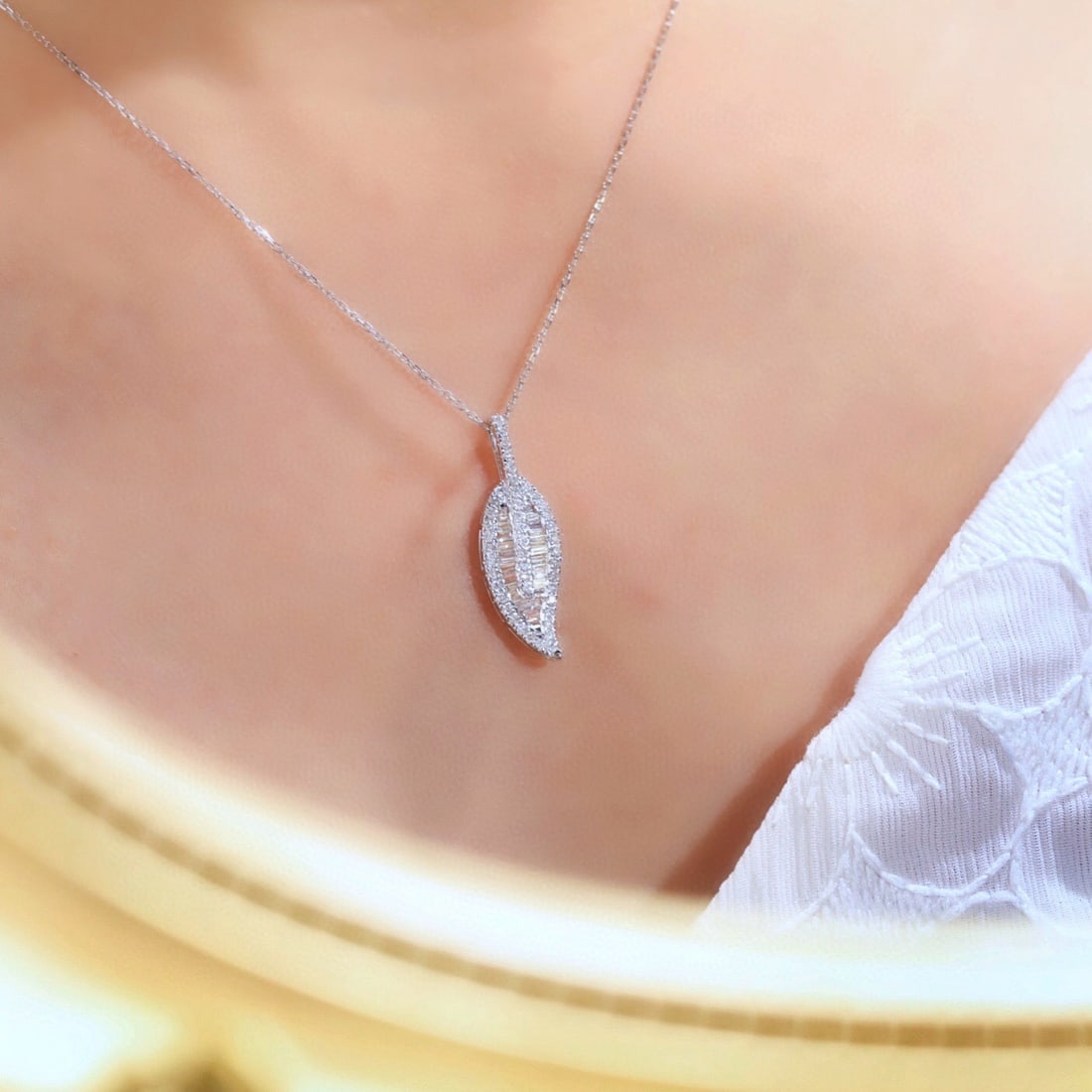 14k Gold 0.75 Ct Natural H Diamond Necklace - 8