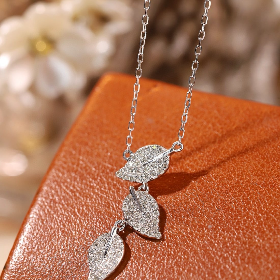 14k Gold 0.2 Ct Natural H Diamond Necklace - 5