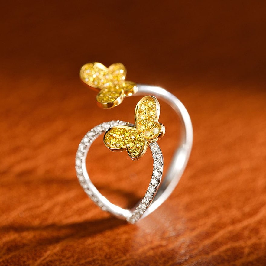 14k Gold 0.40 Ct Natural Color Diamond & Butterfly Ring - 3