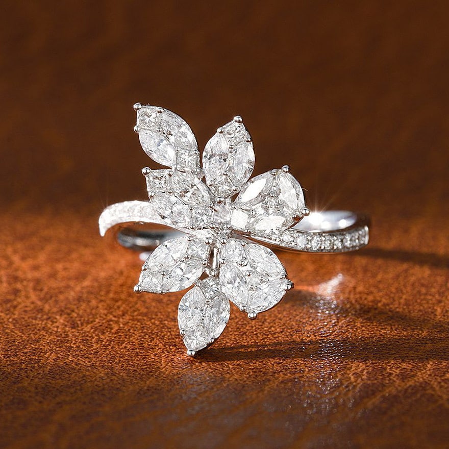 14k Gold 0.92 Ct Natural H Diamond Ring: Ref:231110012 // gold content:14k gold // ring size:7. 25us // // main gemstone:diamond // shape:multiple // carat weight:0. 92ct // clarity grade:vs-si // color:h // treatment:natural // Low