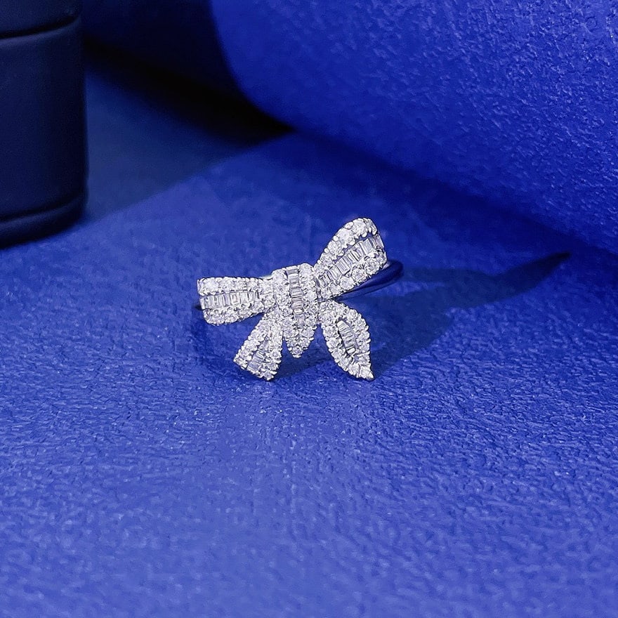 14k Gold 0.39 Ct Natural H Diamond Ring: Ref:231110015 // gold content:14k gold // ring size:7. 25us // // main gemstone:diamond // shape:multiple // carat weight:0. 39ct // clarity grade:vs-si // color:h // treatment:natural // Low