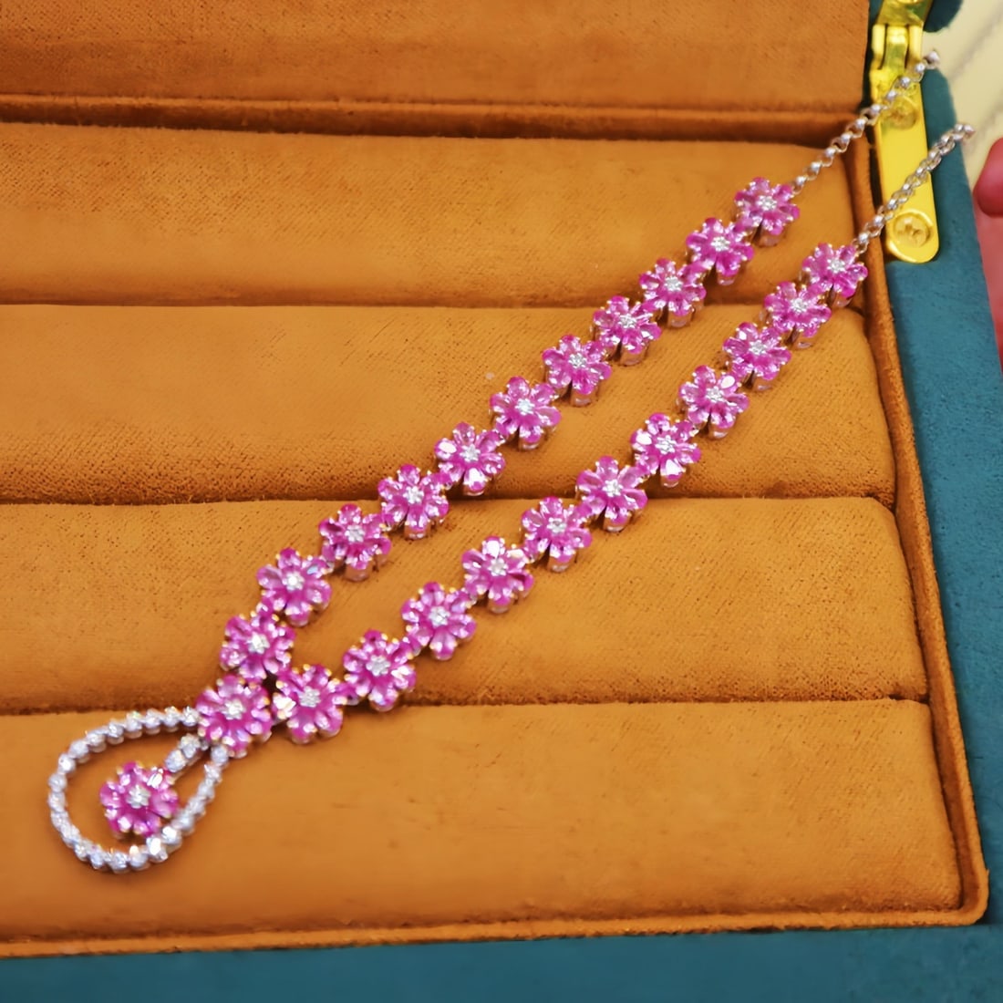 14k Gold 10.89 Ctw Natural Padparadscha Sapphire & Diamond Necklace - 5