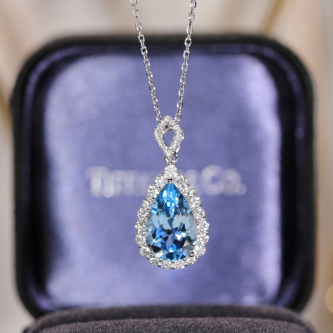 14k Gold 2.87 Ct Natural Aquamarine & Diamond Necklace - 7