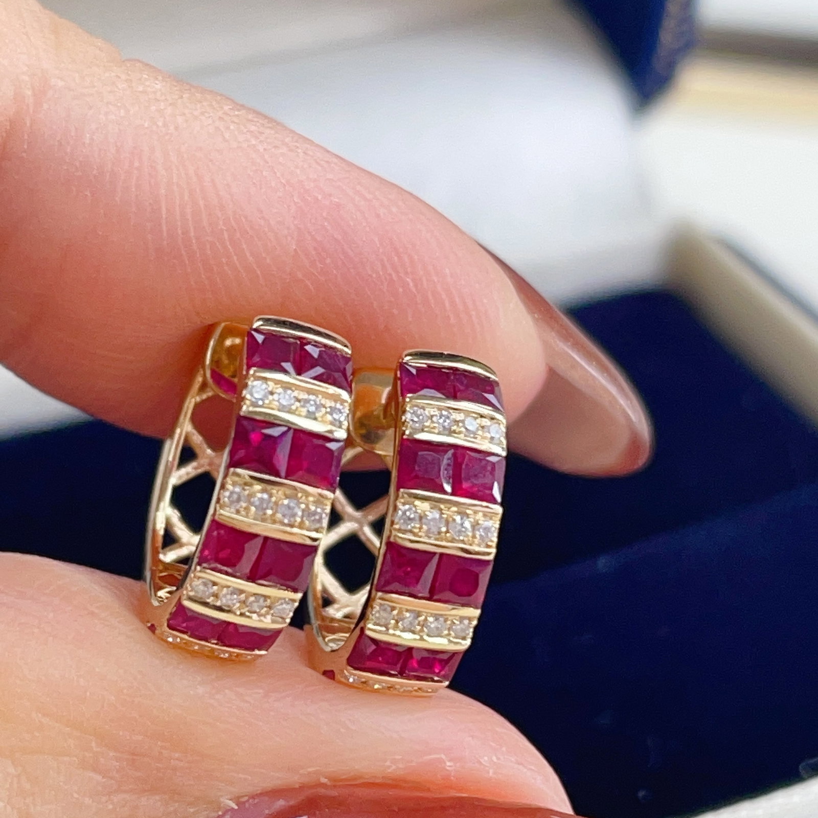 14k Gold 1.14 Ctw Natural Ruby & Diamond Earrings - 4