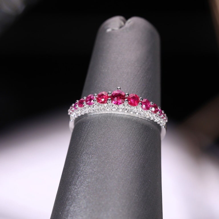 14k Gold 0.68 Ctw Natural Ruby & Diamond Ring - 4