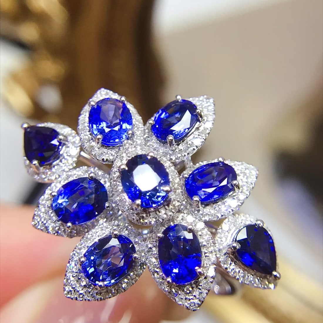14k Gold 4.23 Ctw Natural Sapphire & Diamond Ring - 2