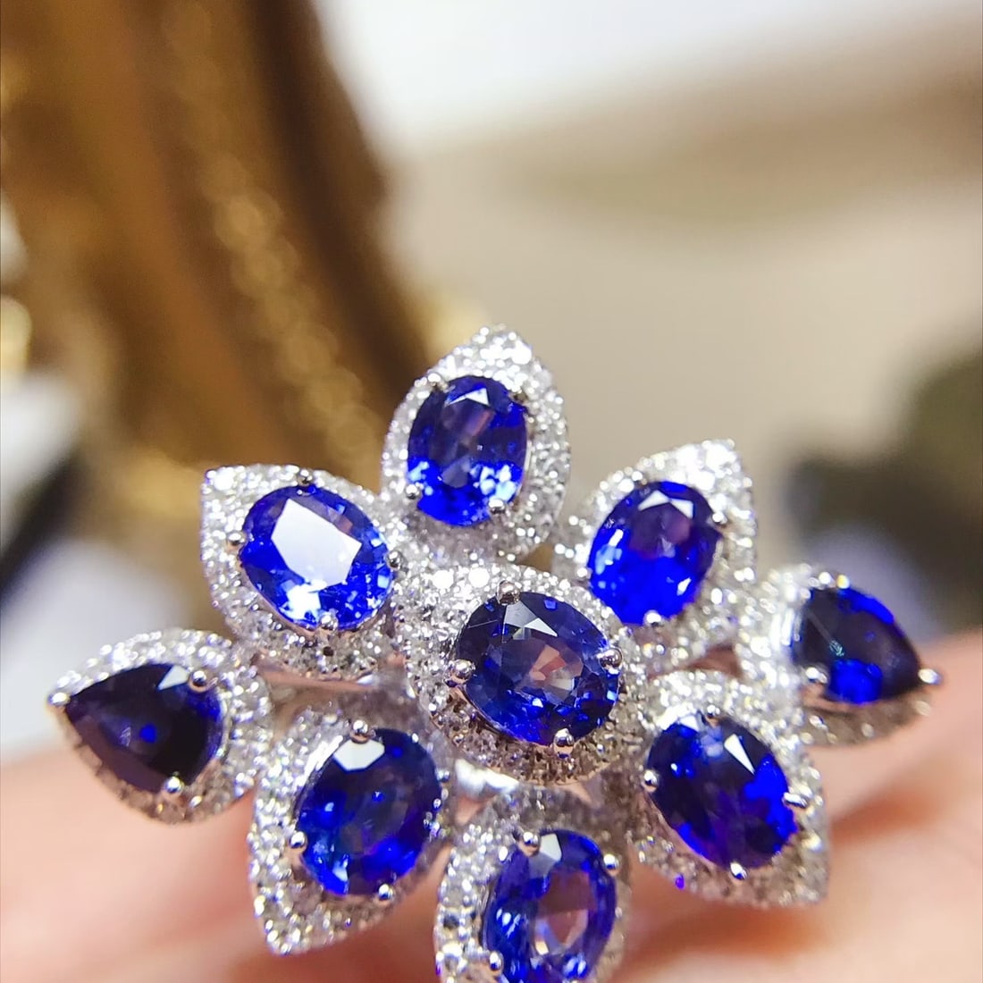 14k Gold 4.23 Ctw Natural Sapphire & Diamond Ring - 3