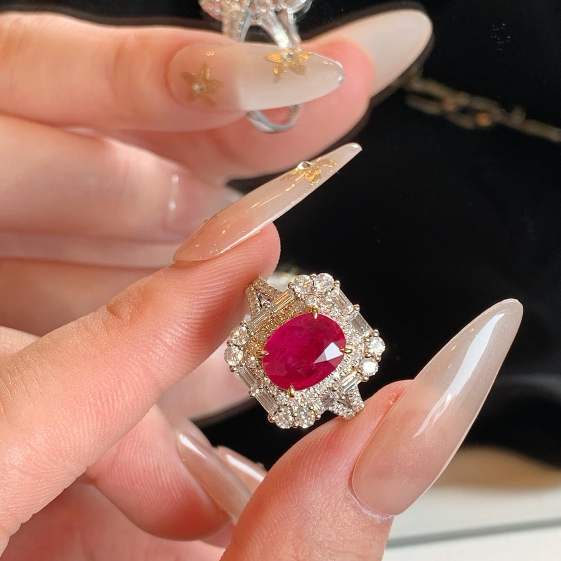 14k Gold 3.10 Ctw Natural Ruby & Diamond Ring - 5